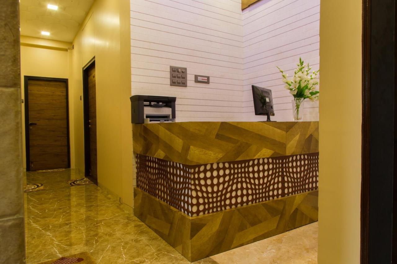 Hotel Tourister Mumbai Eksteriør bilde